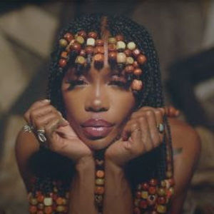 Meet your Posher, Ashanti